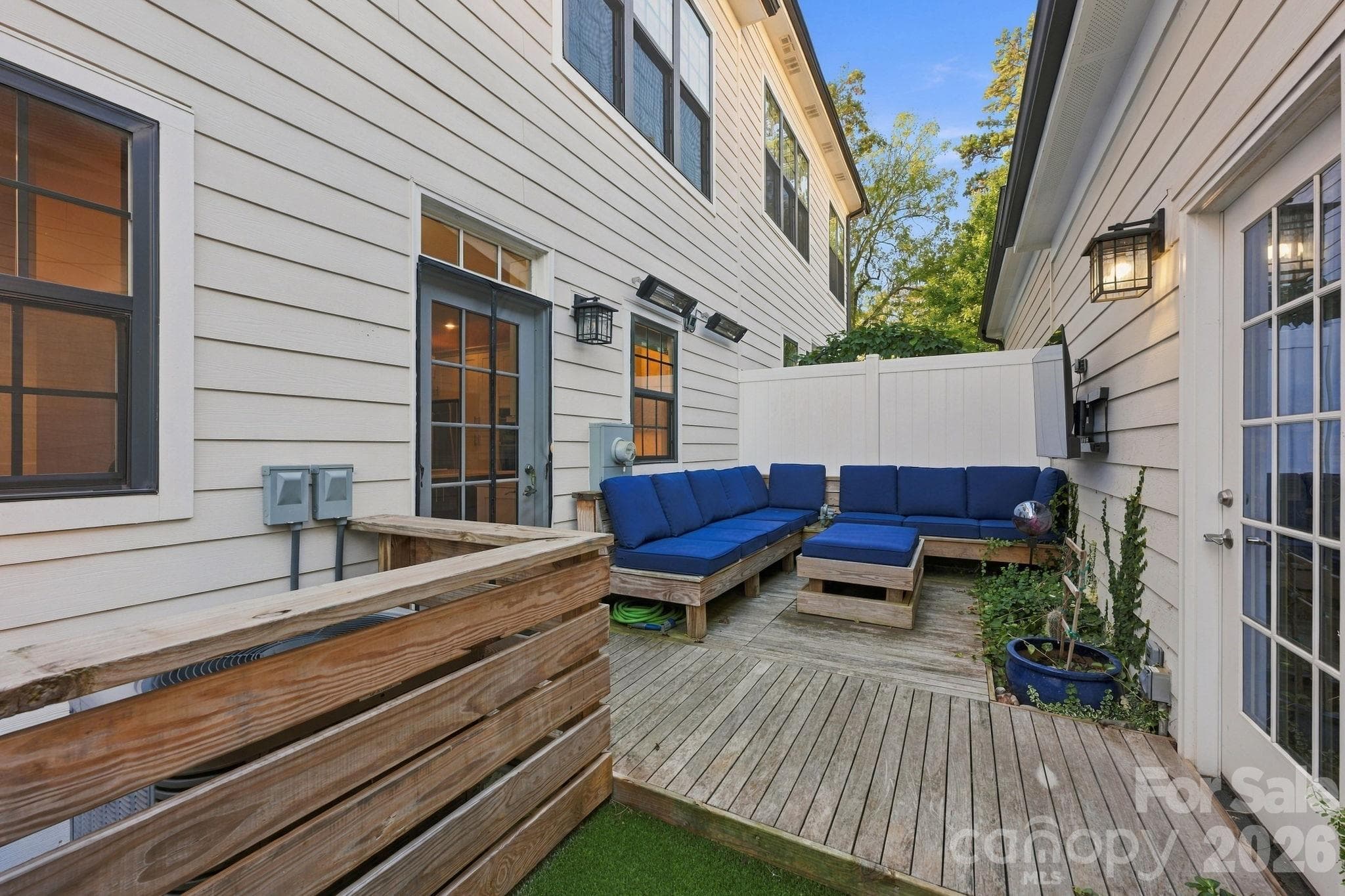 Townhouse at 519 Griffith Village Lane, Davidson, photo 25 of 27