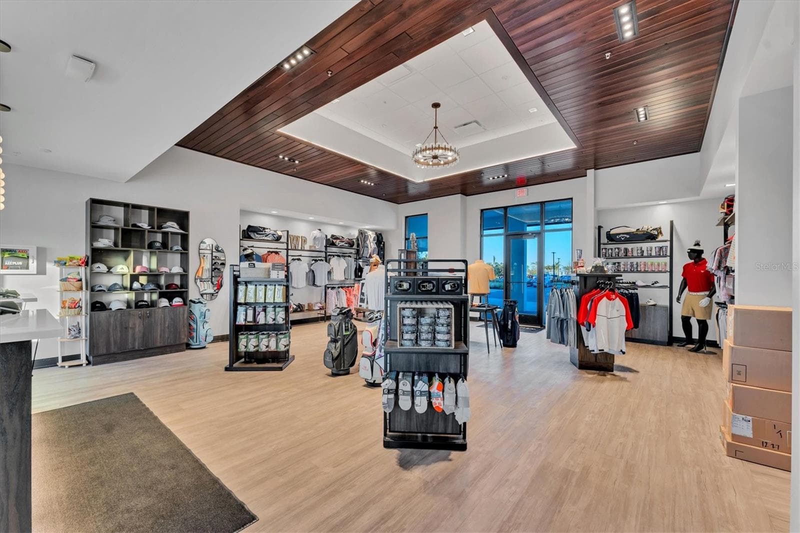Pro Shop - 12140 WELLEN GOLF ST #102, VENICE