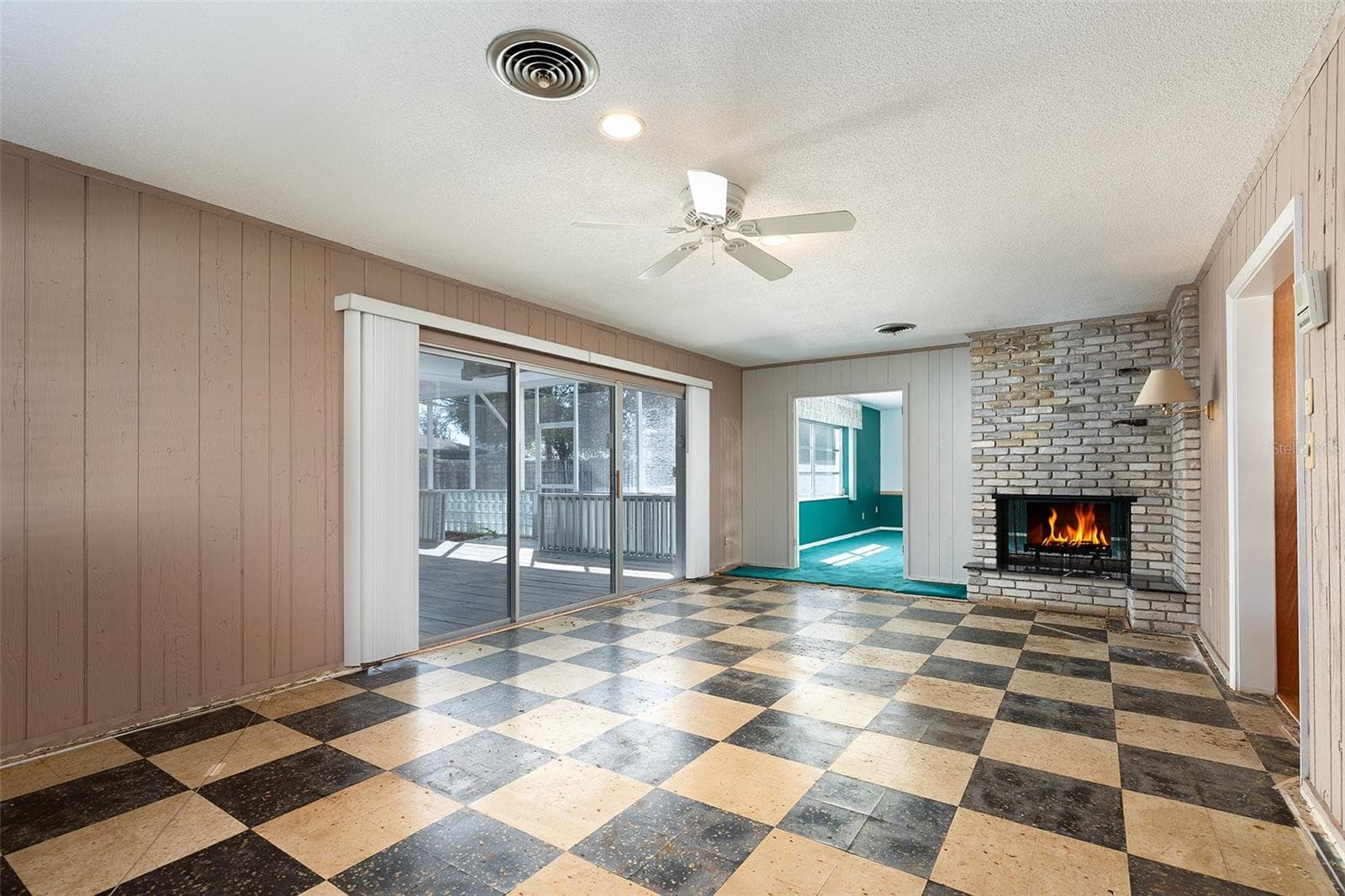Family Room - 5119 PELLEPORT AVE, BELLE ISLE
