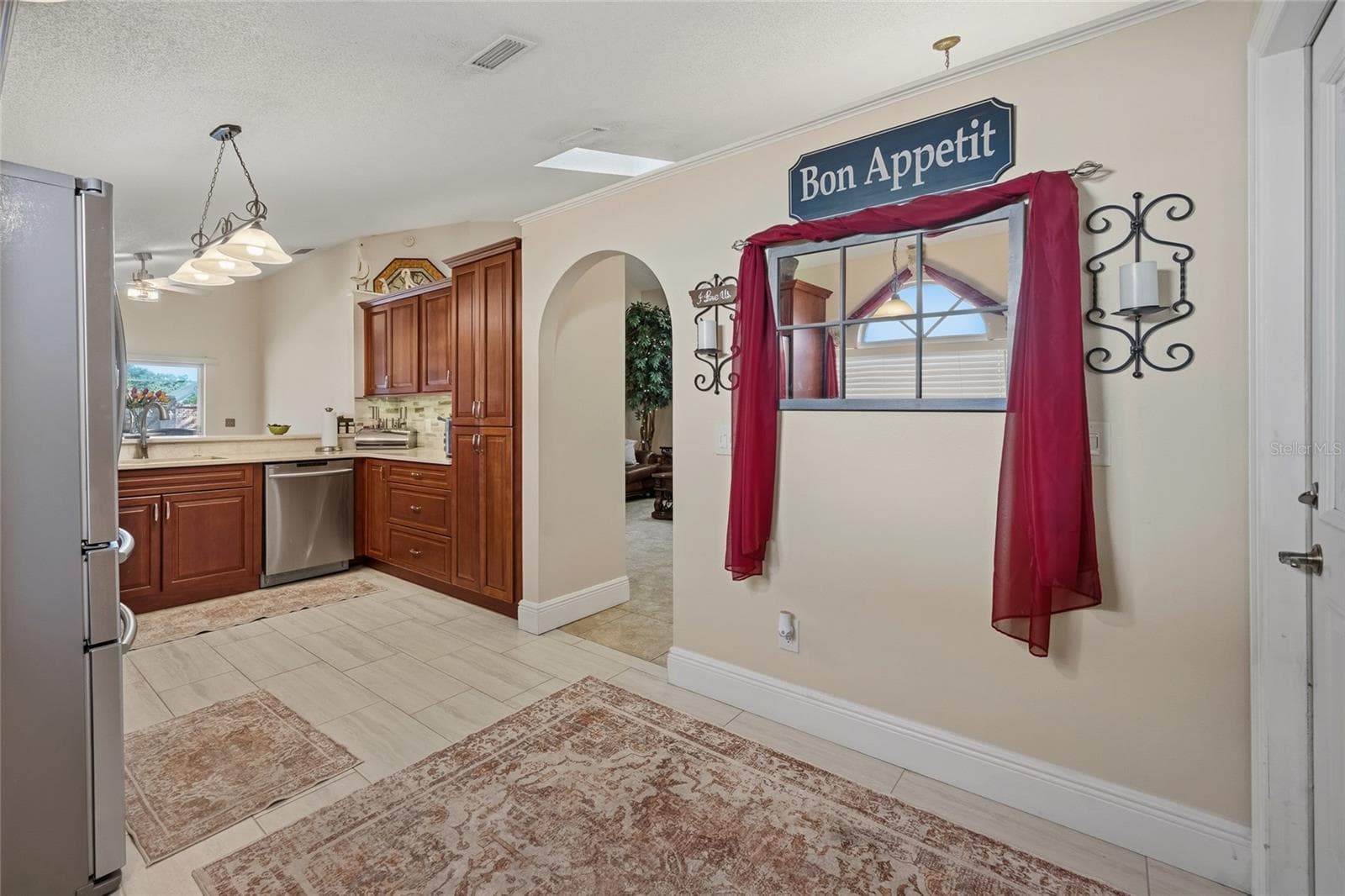 Single Family Residence at 1027 KELLY CREEK CIR, OVIEDO, photo 15 of 38