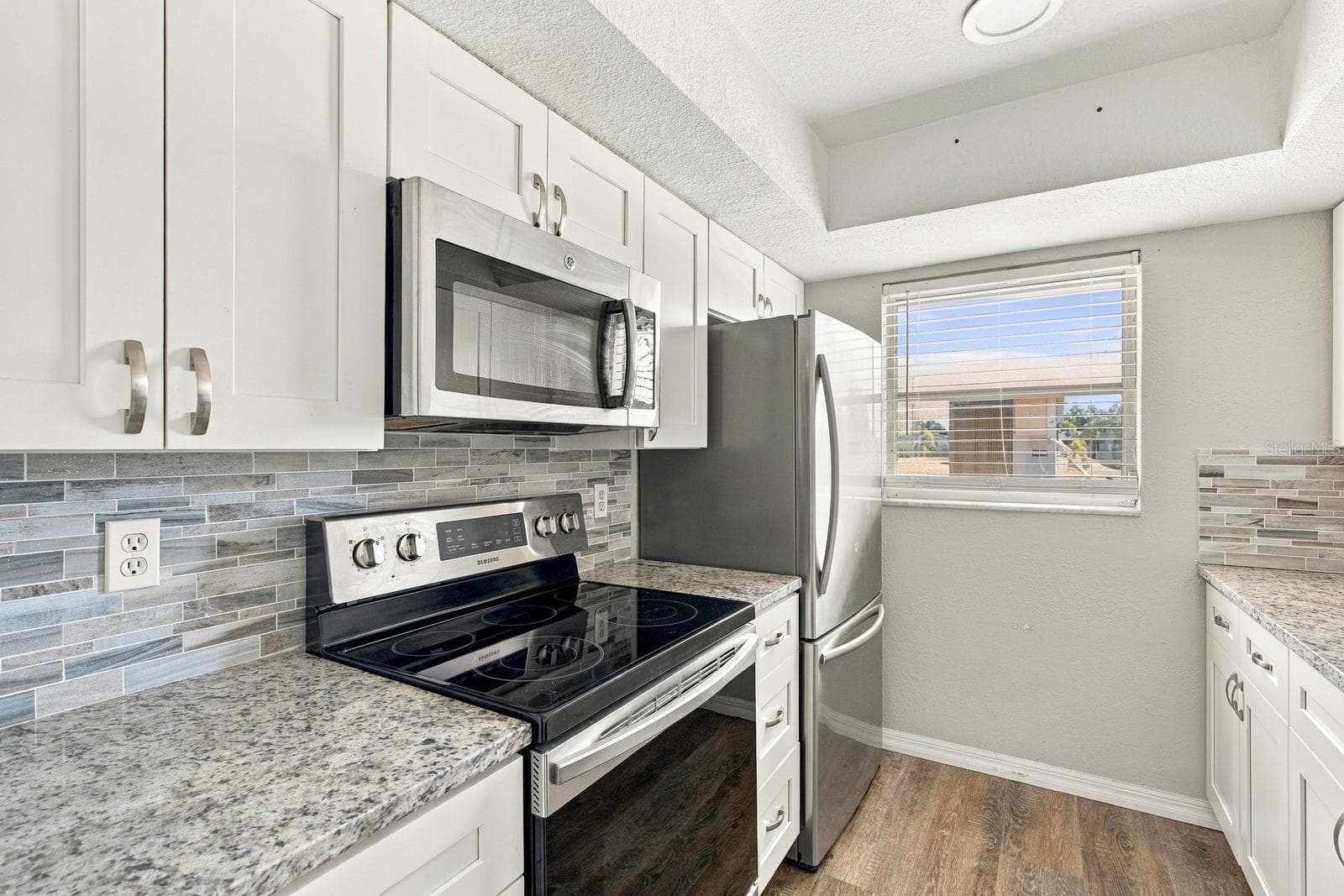 Condominium at 610 INDIAN ROCKS RD N #299, BELLEAIR BLUFFS, photo 10 of 28