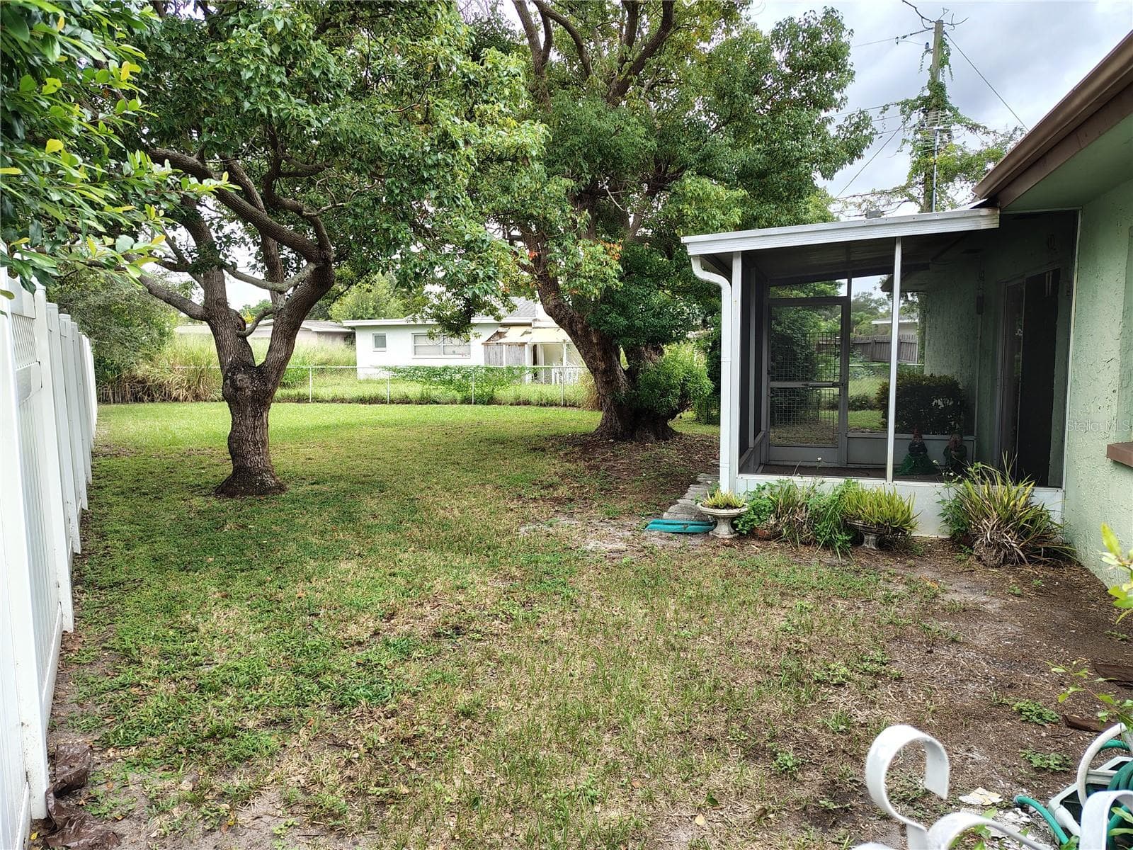 Duplex at 616 HERITAGE LN #A&B, LARGO, photo 8 of 15