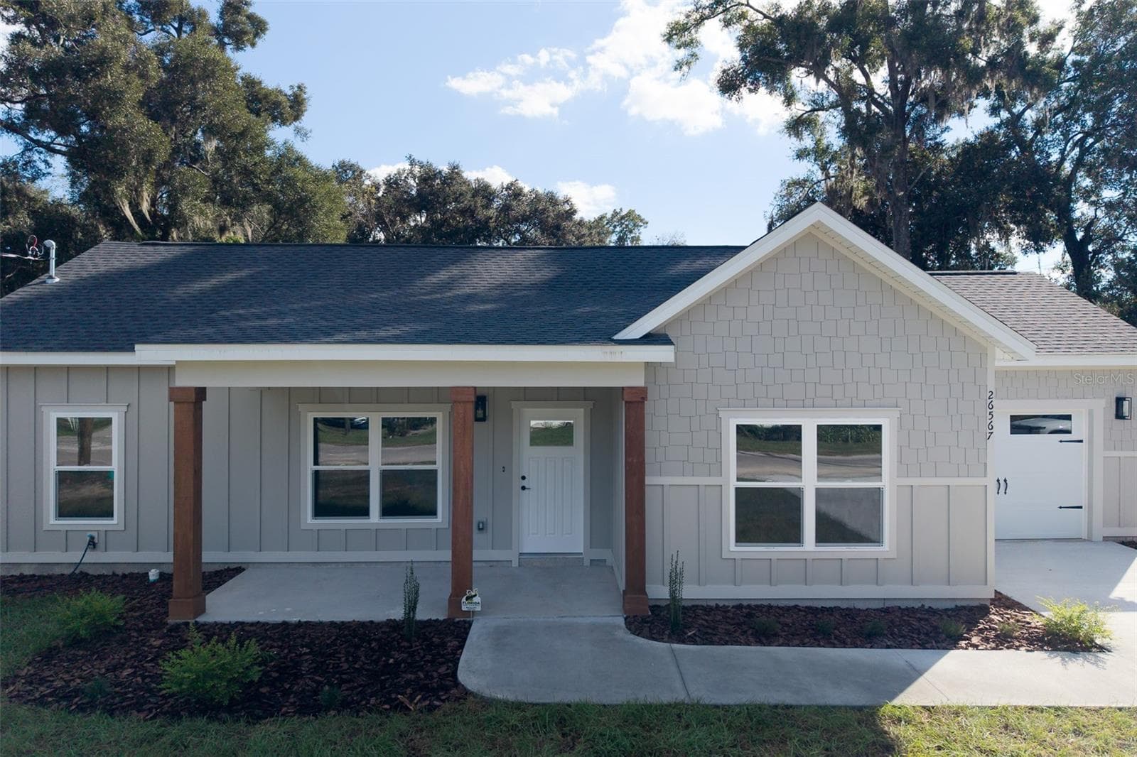 Single Family Residence at 26567 SW 4TH AVE, NEWBERRY, photo 2 of 23
