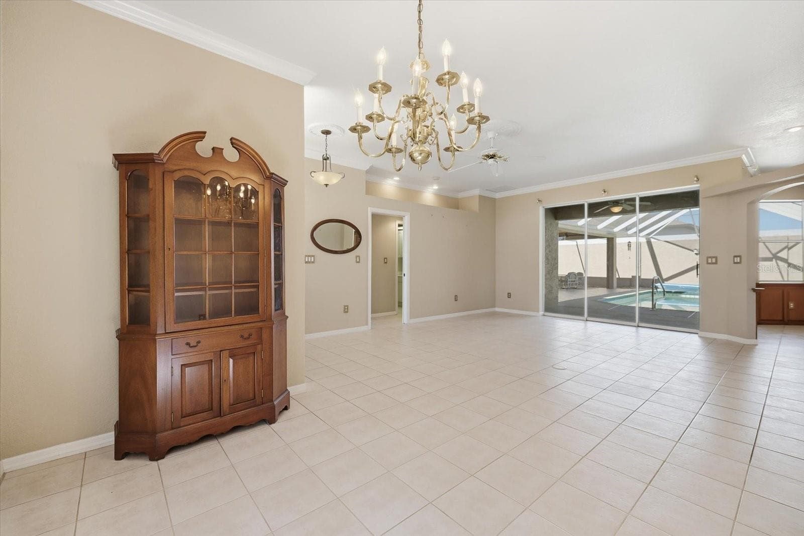 dining room - 9348 SAN BERNANDINO AVE, ENGLEWOOD