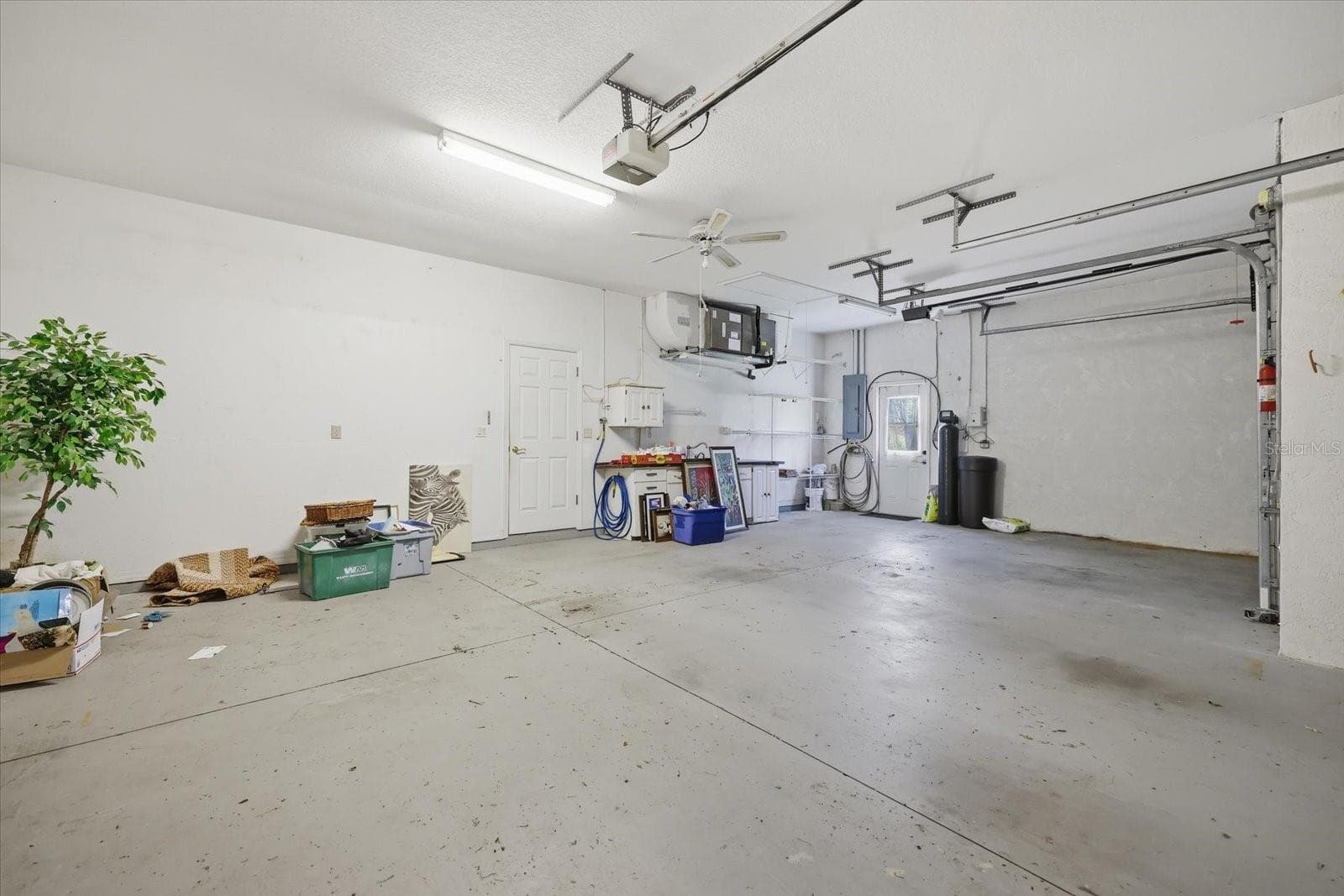 to be cleaned out. - 9348 SAN BERNANDINO AVE, ENGLEWOOD