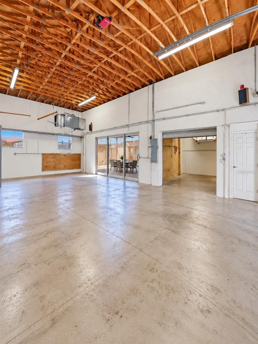virtually declutterred to patio doors. - 9348 SAN BERNANDINO AVE, ENGLEWOOD