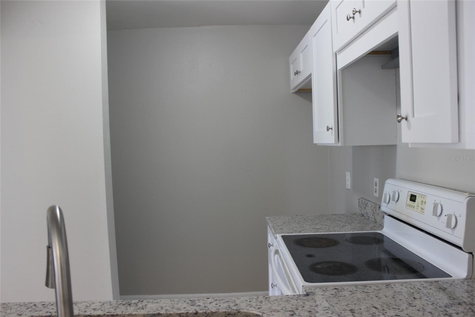 Condominium at 5231 VIA HACIENDA CIR #B218, ORLANDO, photo 14 of 24