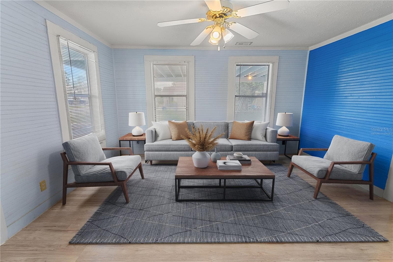 Virtually Staged L/Rm - 403 N WETMORE ST, LAKE WALES