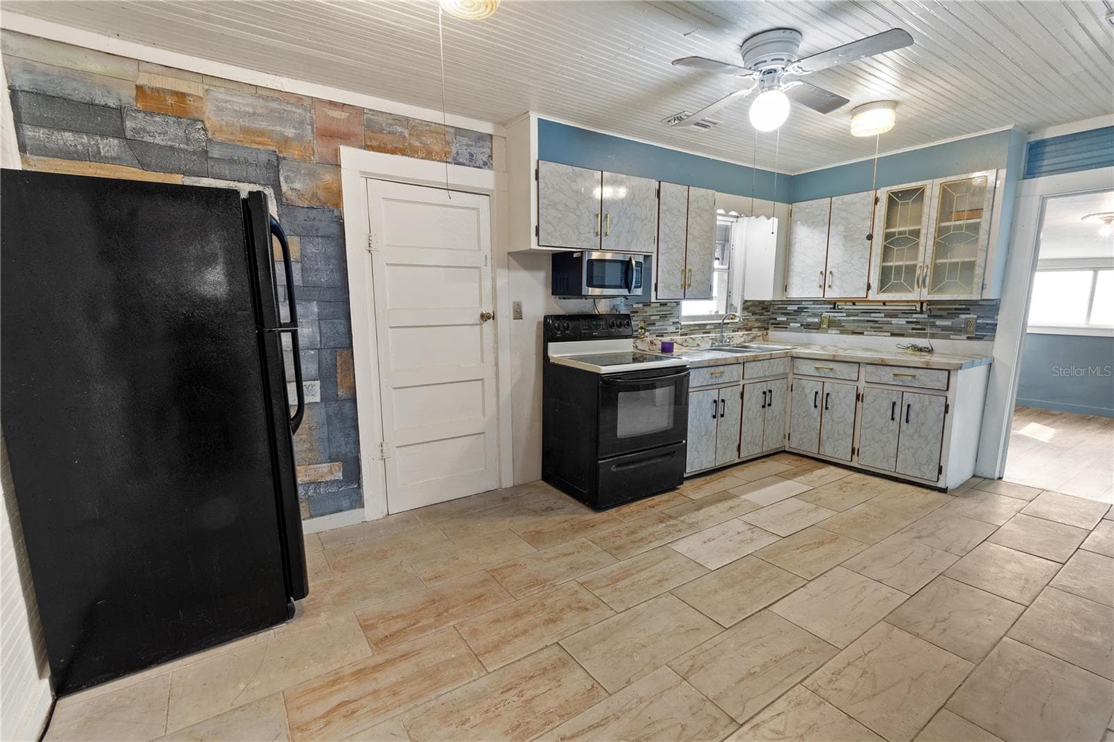 Kitchen - 403 N WETMORE ST, LAKE WALES