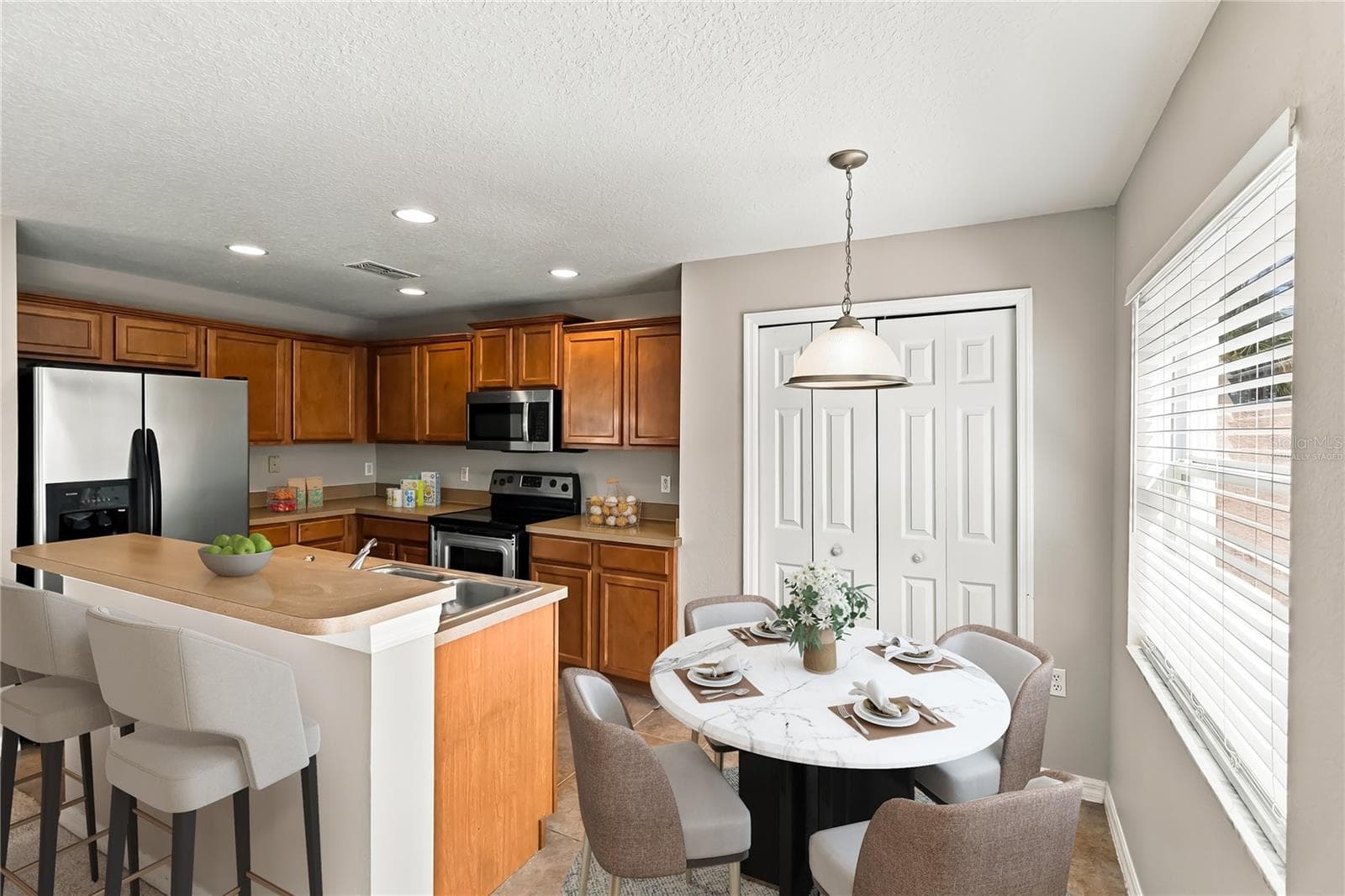 Virtually Staged - 2949 ASHFORD PARK PL, OVIEDO