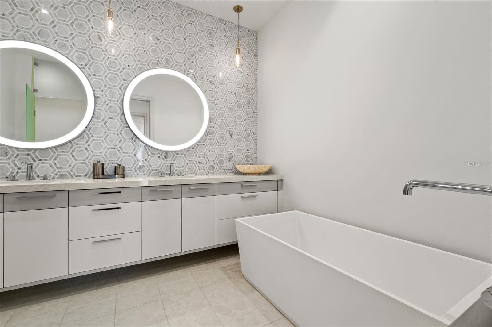 Condominium at 1591 GULF OF MEXICO DR #512, LONGBOAT KEY, photo 21 of 65