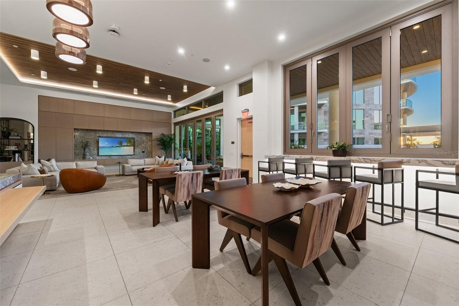 Condominium at 1591 GULF OF MEXICO DR #512, LONGBOAT KEY, photo 38 of 65