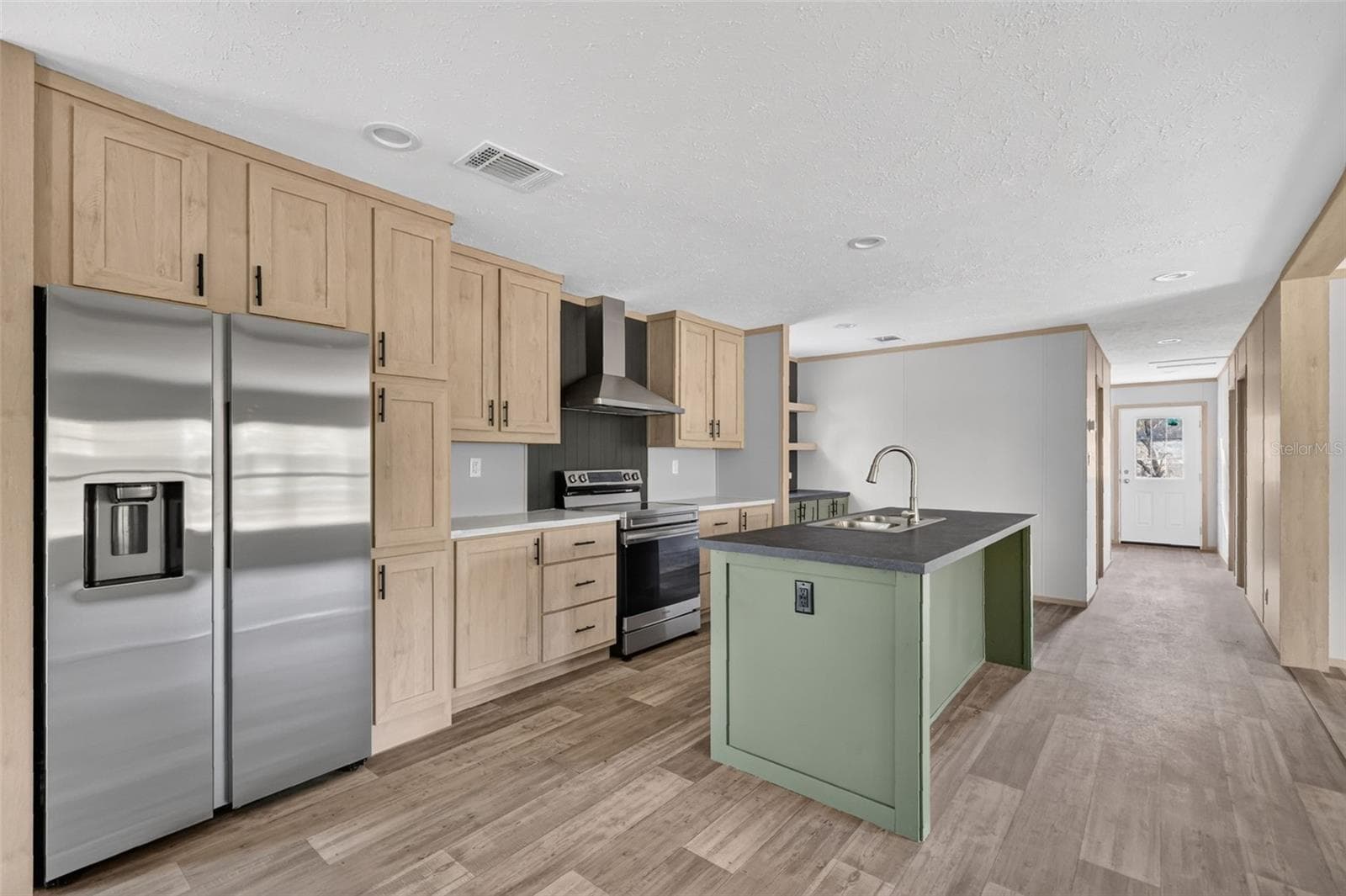 Manufactured Home at 14470 SE 8TH ST, WILLISTON, photo 14 of 28