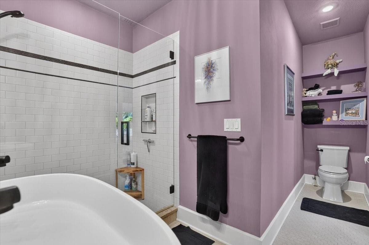Single Family Residence at 2890 8TH AVE N, ST PETERSBURG, photo 58 of 101