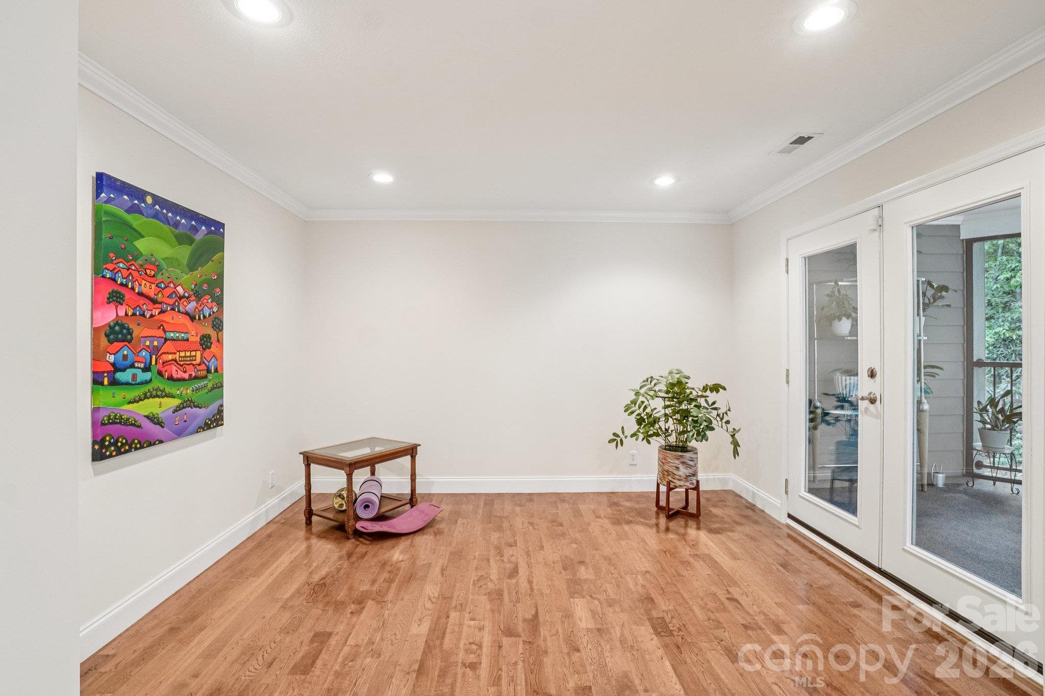 Single Family Residence at 15 Madelyn Lane, Fairview, photo 22 of 48