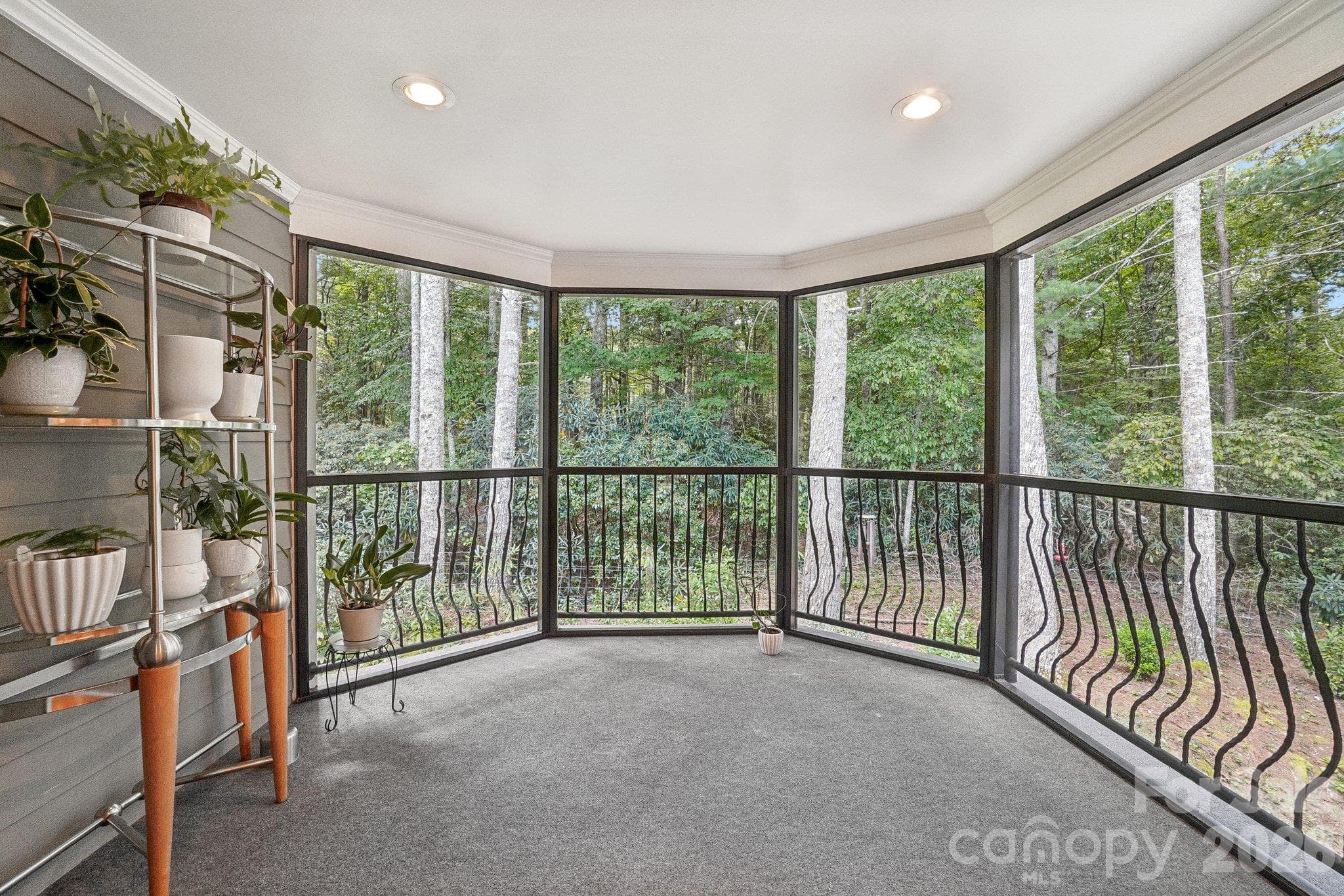 Single Family Residence at 15 Madelyn Lane, Fairview, photo 34 of 48