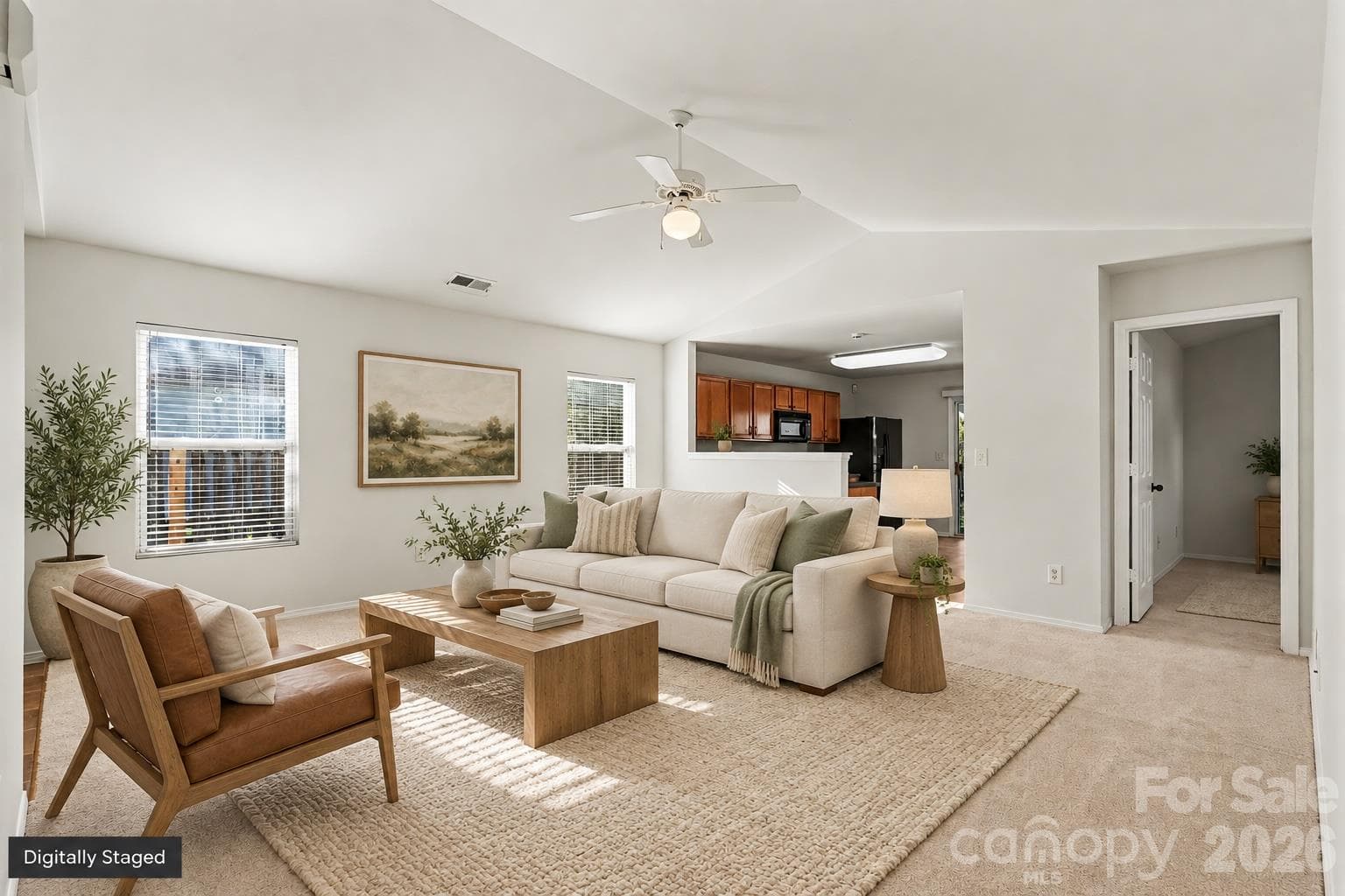 Single Family Residence at 2122 Buckleigh Drive, Charlotte, photo 6 of 32