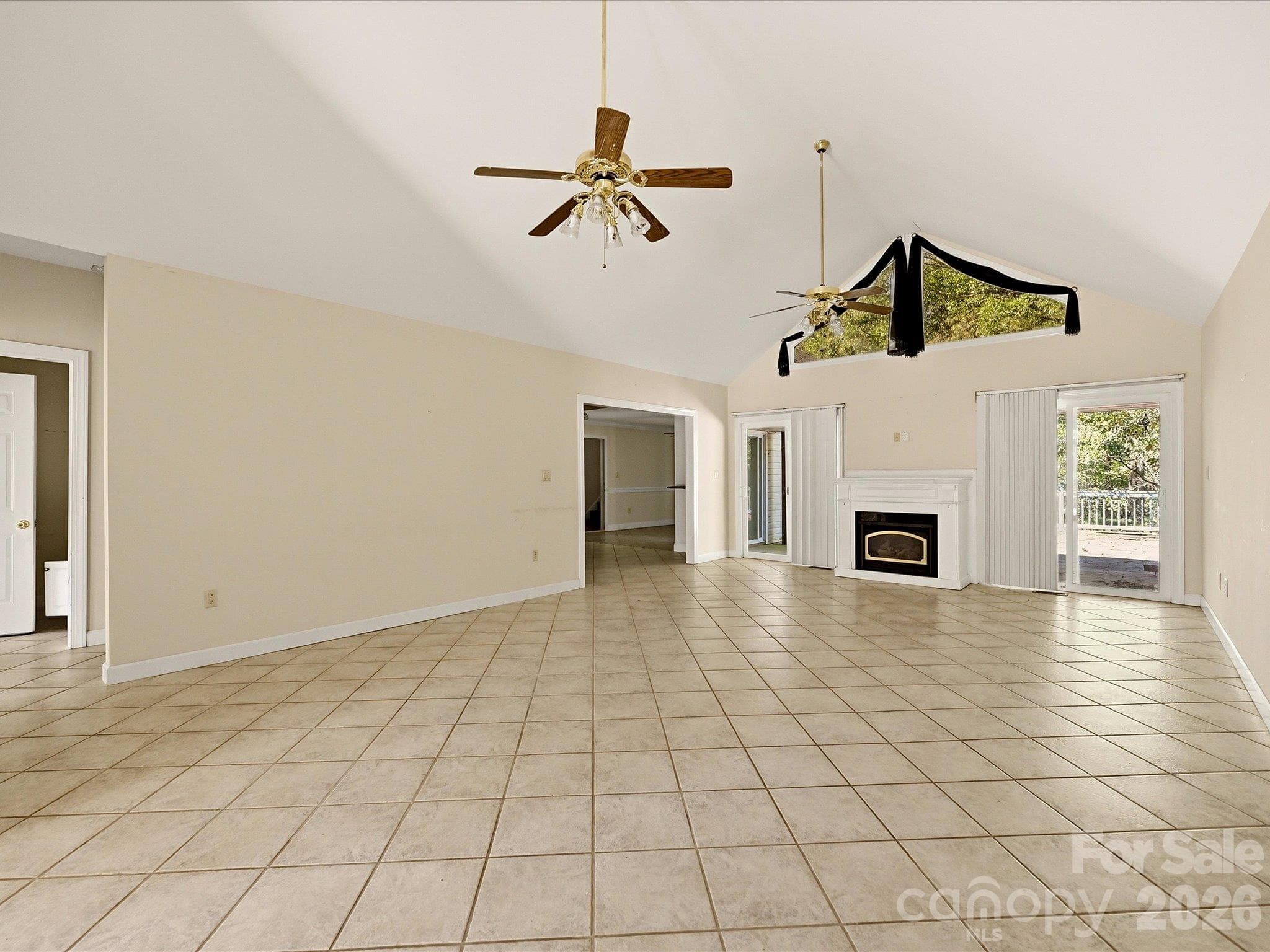 Single Family Residence at 1704 Colfax Drive, Concord, photo 3 of 36