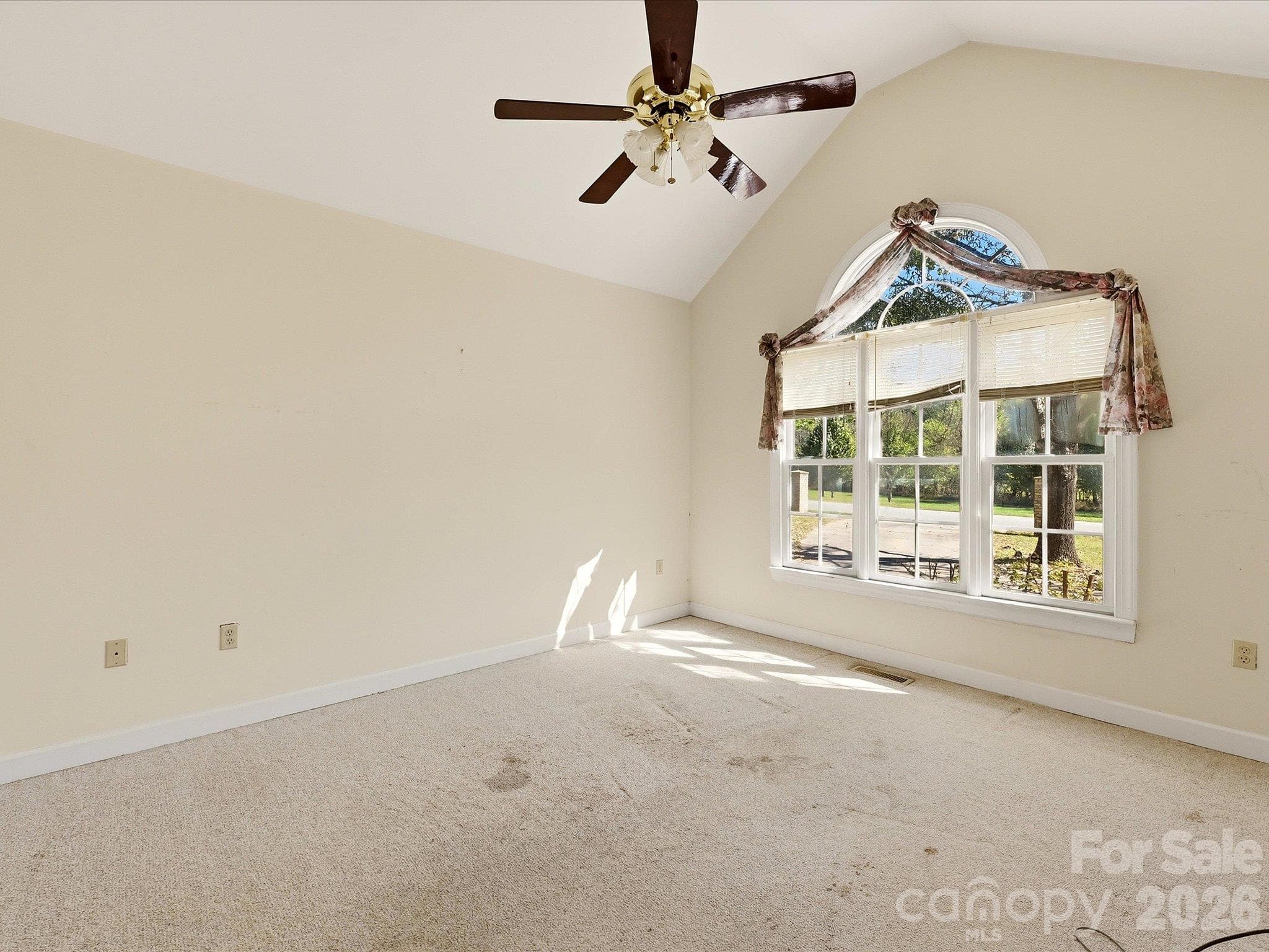 Single Family Residence at 1704 Colfax Drive, Concord, photo 17 of 36