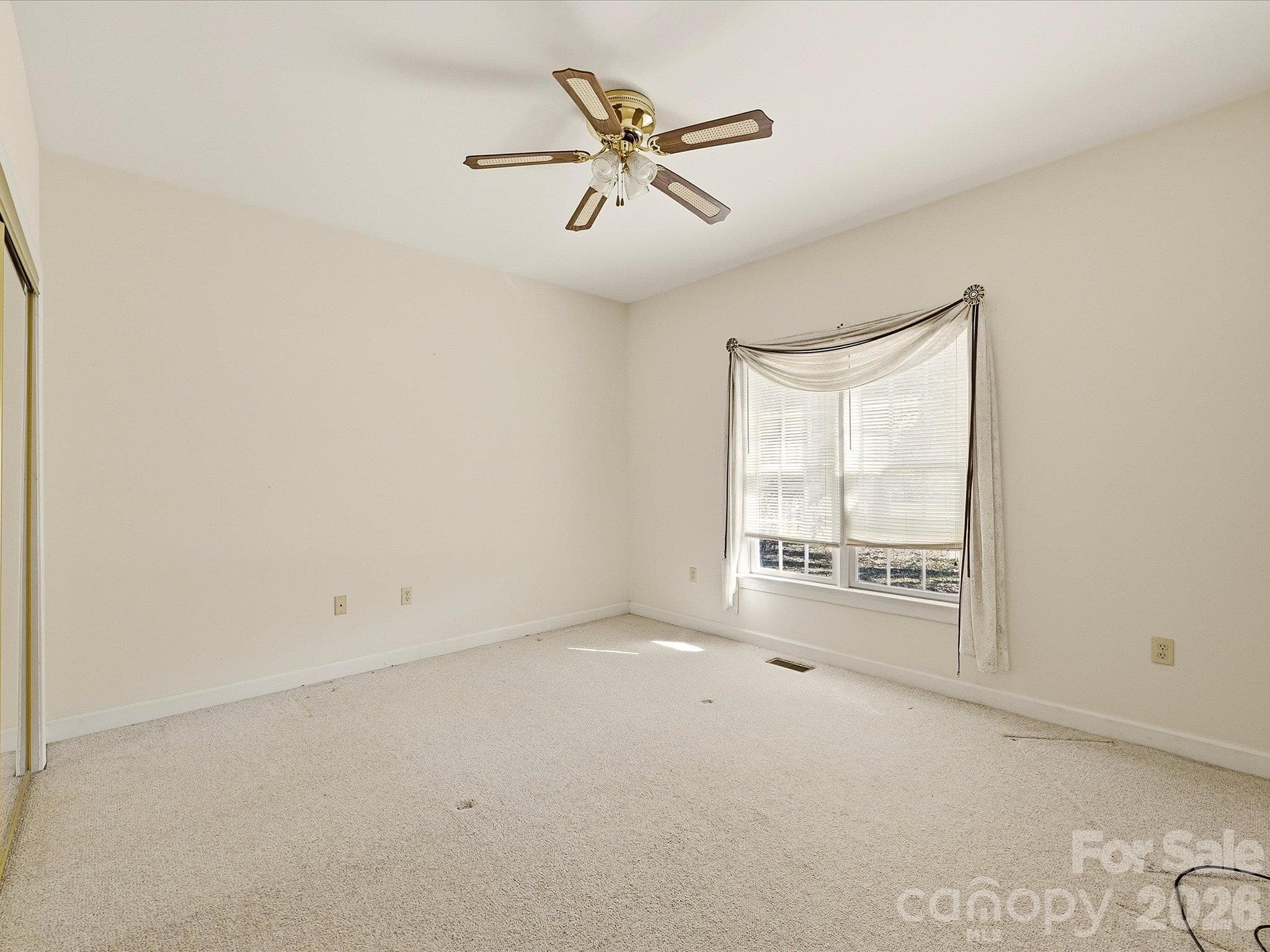 Single Family Residence at 1704 Colfax Drive, Concord, photo 27 of 36