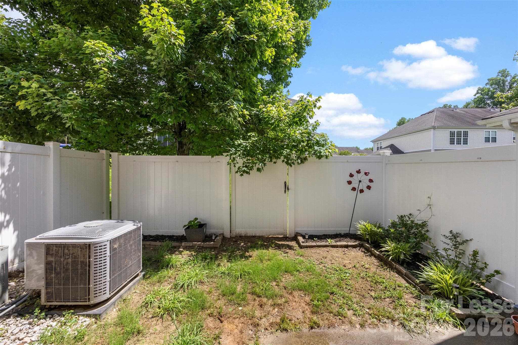 Townhouse at 927 Claybrook Circle, Gastonia, photo 24 of 26