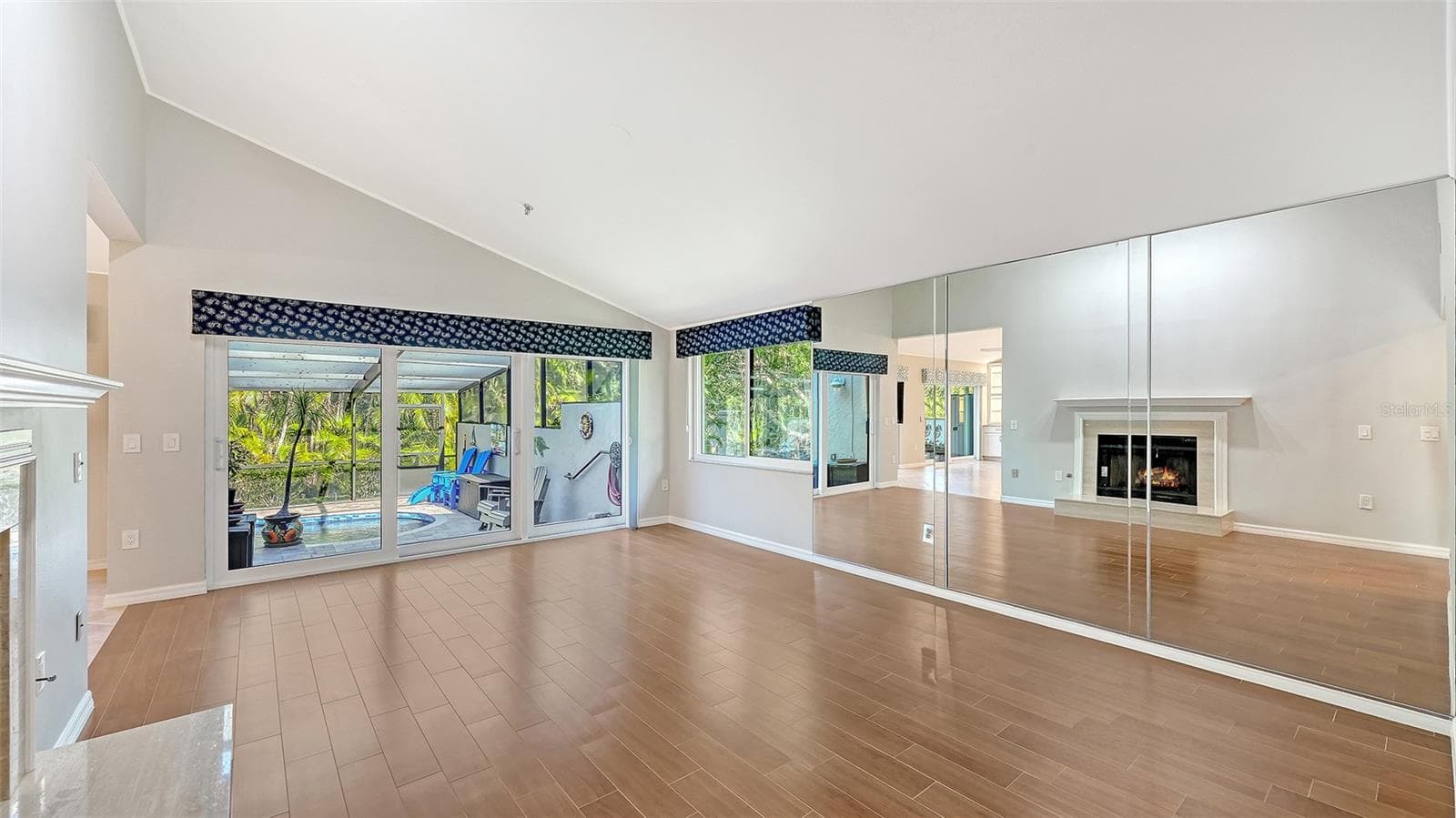 Condominium at 2245 HARBOURSIDE DR #101, LONGBOAT KEY, photo 5 of 63