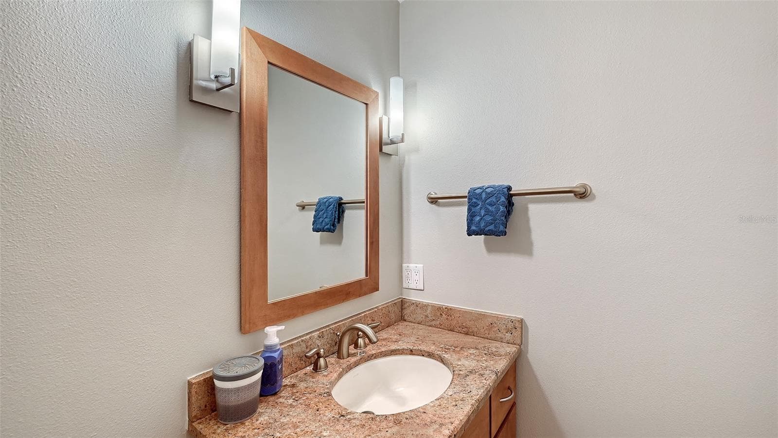 Condominium at 2245 HARBOURSIDE DR #101, LONGBOAT KEY, photo 23 of 63
