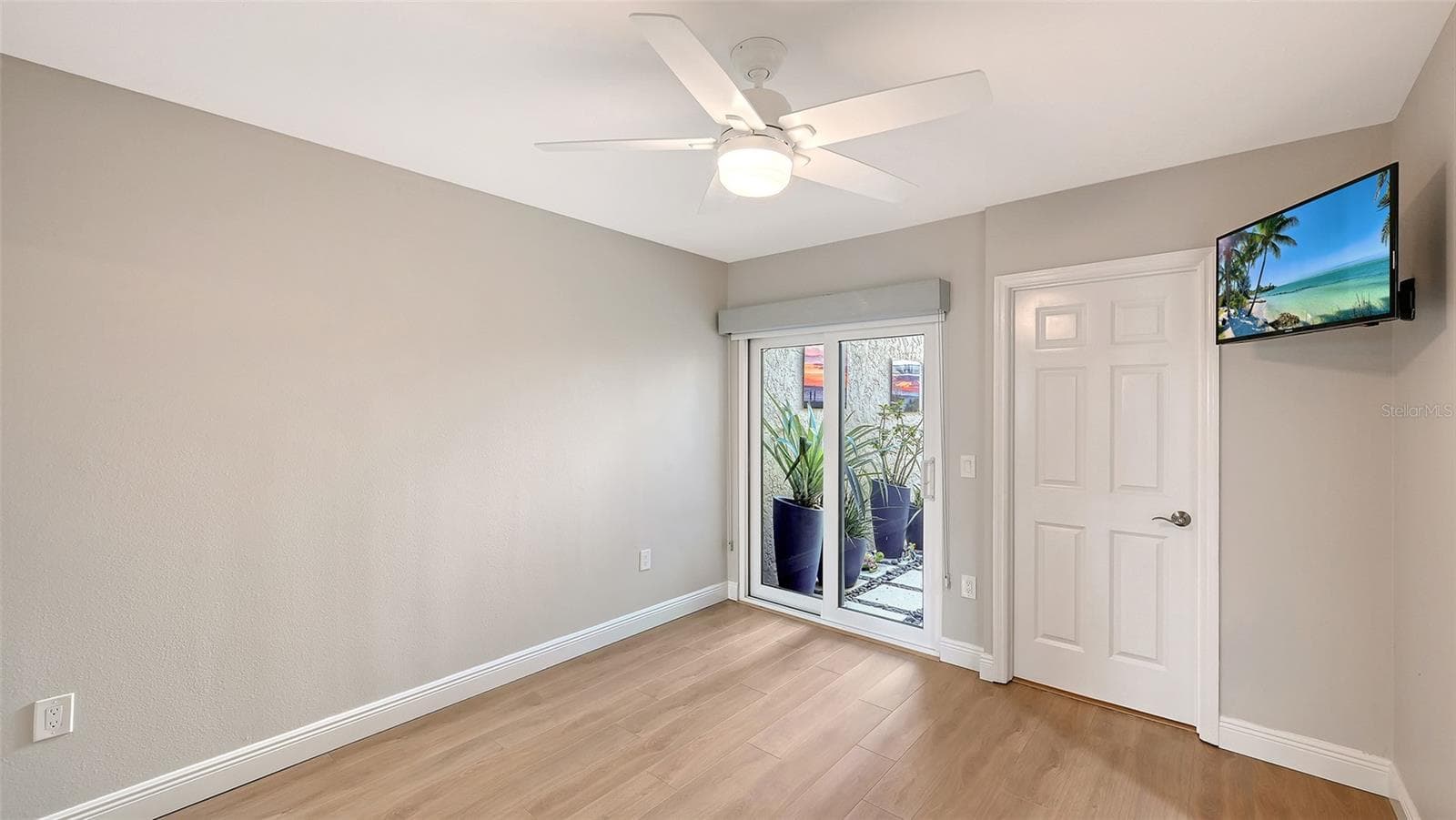Condominium at 2245 HARBOURSIDE DR #101, LONGBOAT KEY, photo 33 of 63