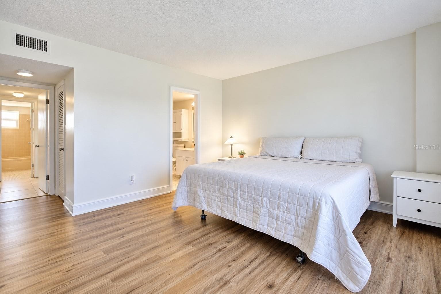 Condominium at 2131 LAKEVIEW DR #500, SEBRING, photo 30 of 52