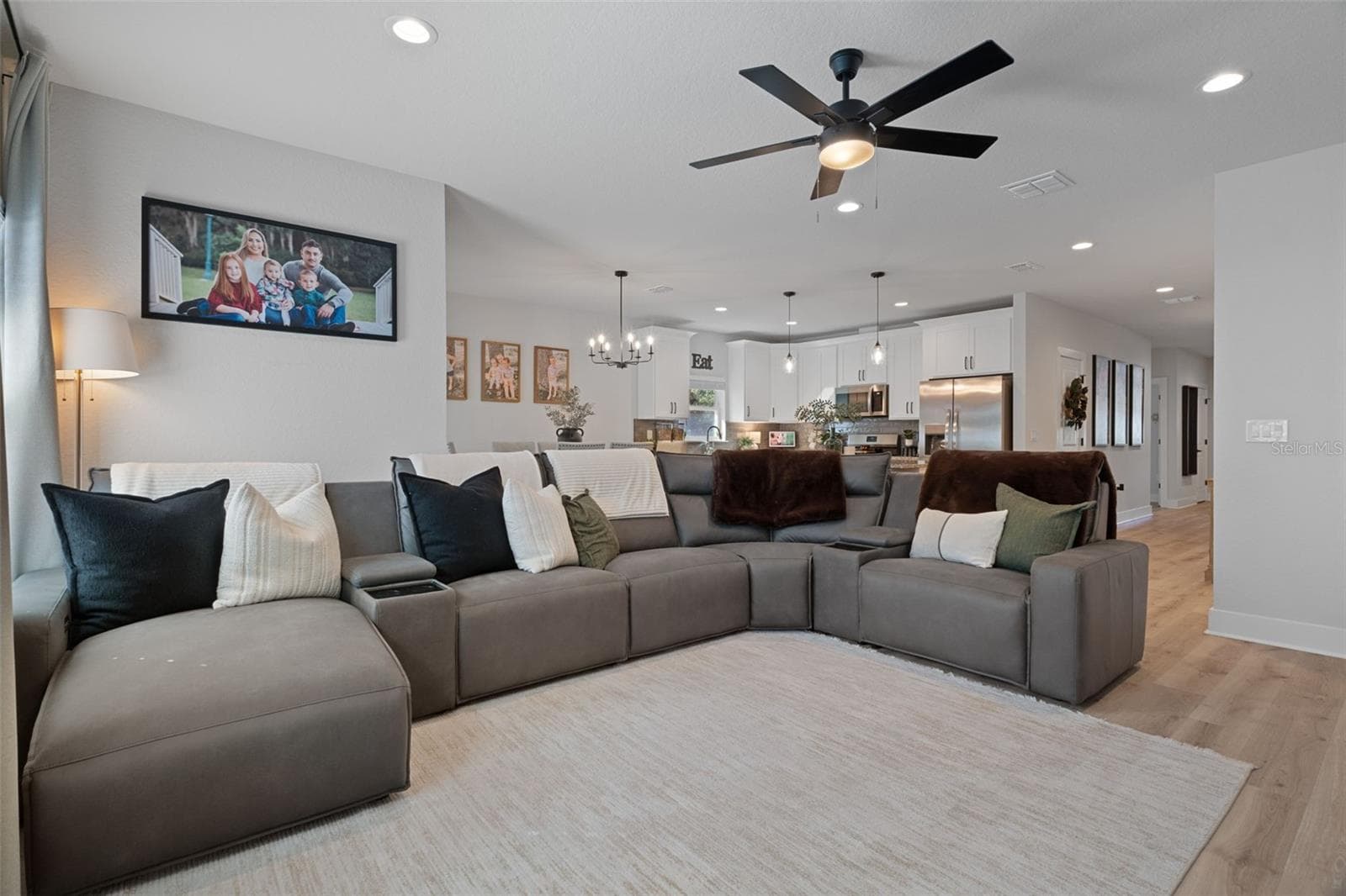 Single Family Residence at 16204 MALDEN RD, WEEKI WACHEE, photo 10 of 48