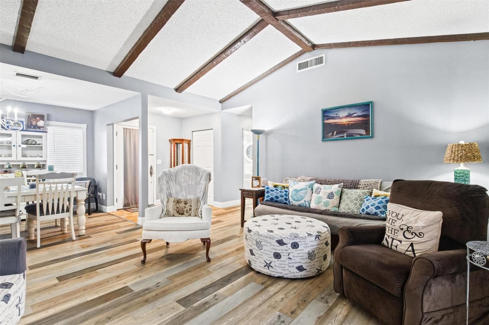 Living Room - Vaulted Ceiling with Wood Beams - 273 MARIPOSA ST, WINTER HAVEN