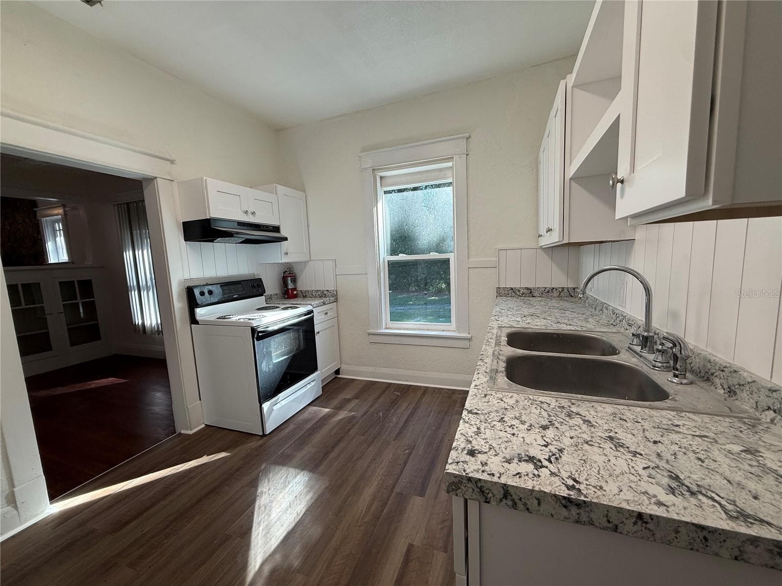 Single Family Residence at 7619 CHASE RD, LAKELAND, photo 9 of 29
