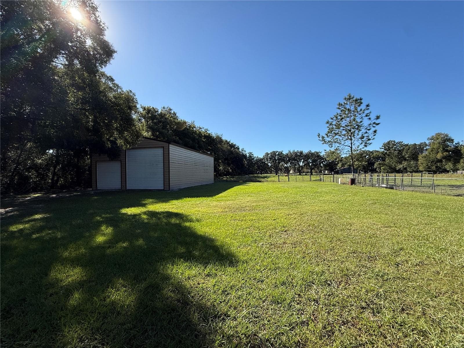 Single Family Residence at 7619 CHASE RD, LAKELAND, photo 22 of 29