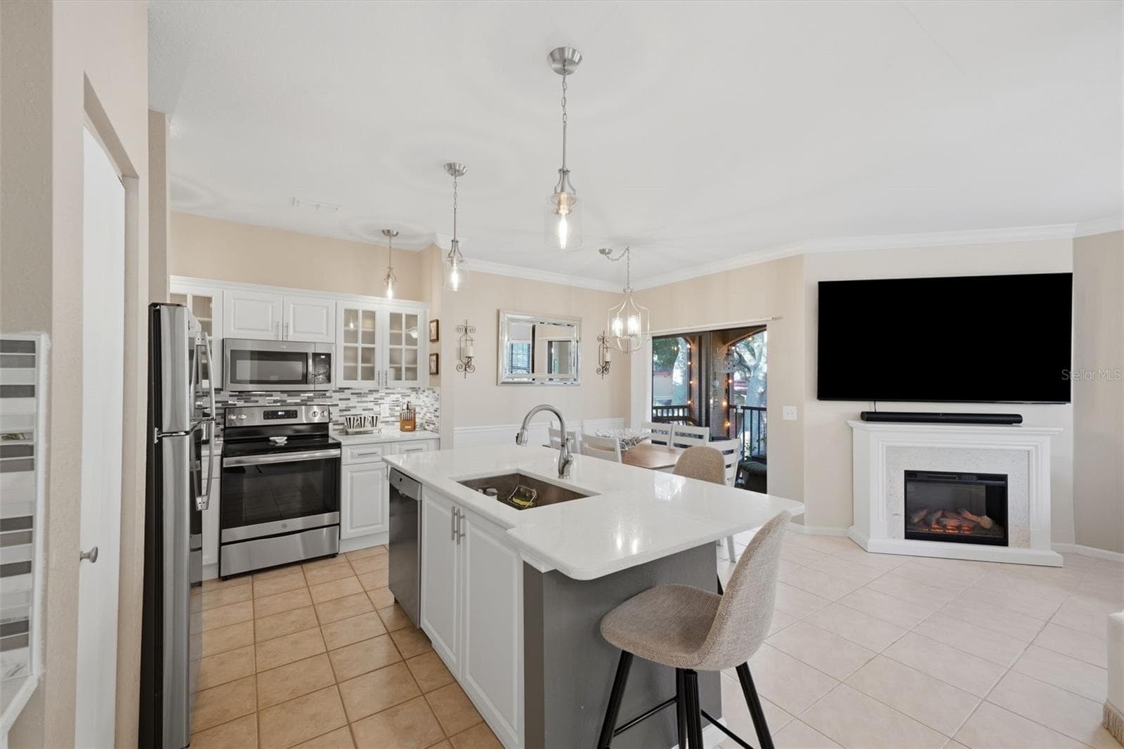 Condominium at 2171 PORTOFINO PL #27-28, PALM HARBOR, photo 12 of 44