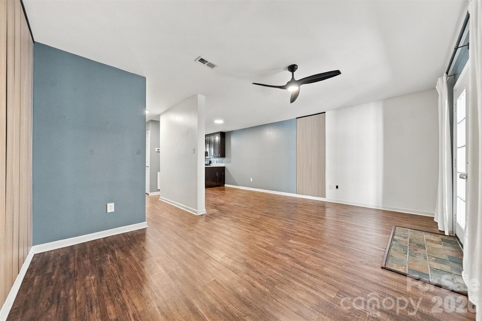 Townhouse at 605 8th Avenue SW, Conover, photo 7 of 36