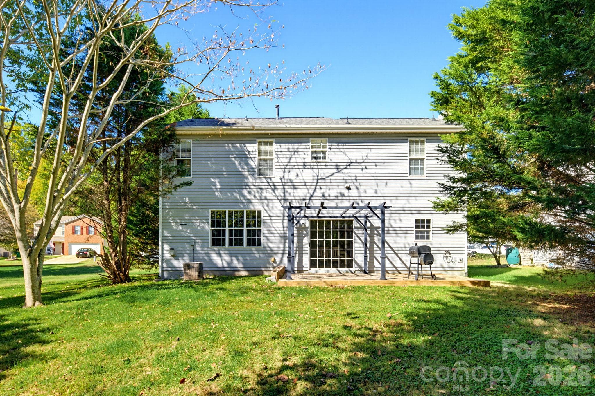 Single Family Residence at 15850 Circlegreen Drive, Charlotte, photo 22 of 25