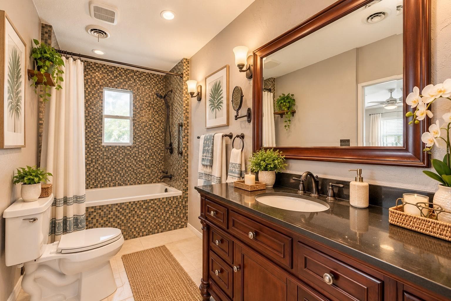 VS Bathroom - 1903 JOHN ANDERSON DR, ORMOND BEACH