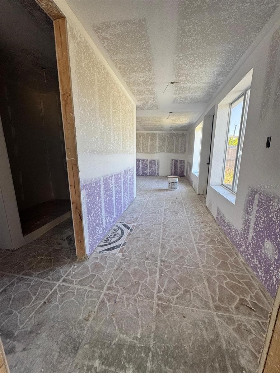 Single Family Residence at 4990 VENETIAN BLVD NE, ST PETERSBURG, photo 9 of 24