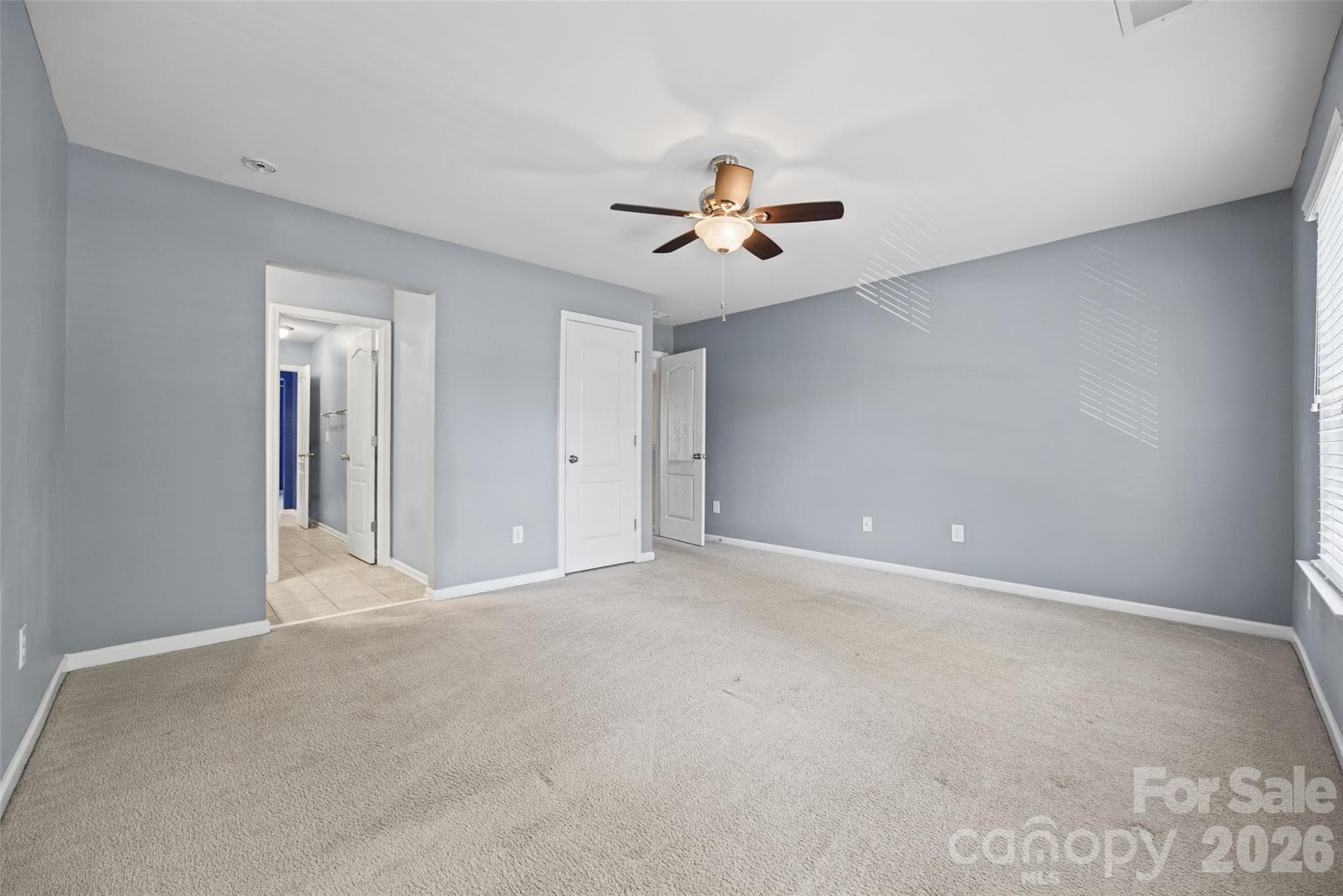 Single Family Residence at 1677 Fairntosh Drive, Fort Mill, photo 24 of 48