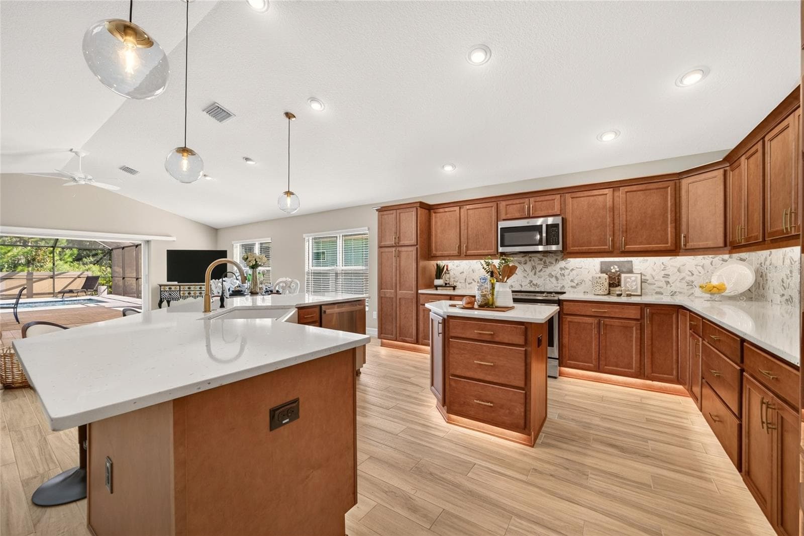Single Family Residence at 889 JAY ST, THE VILLAGES, photo 32 of 80