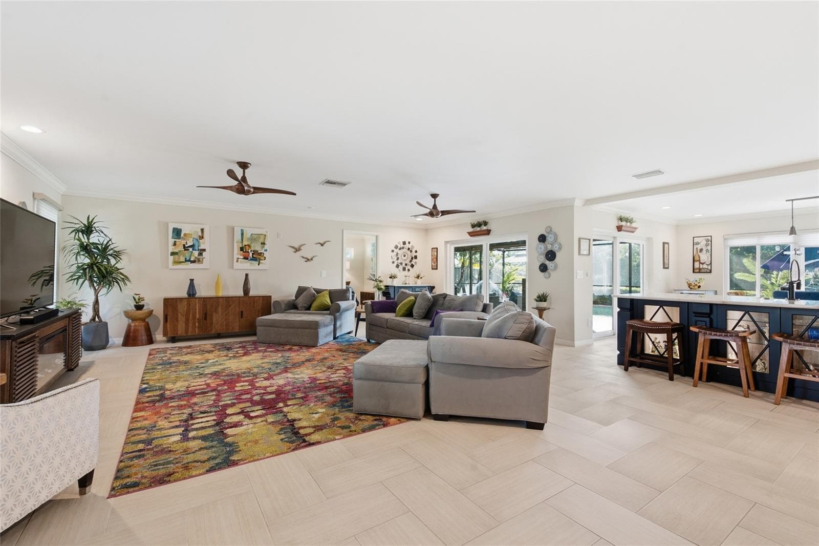 Single Family Residence at 725 DEL ORO DR, SAFETY HARBOR, photo 9 of 57