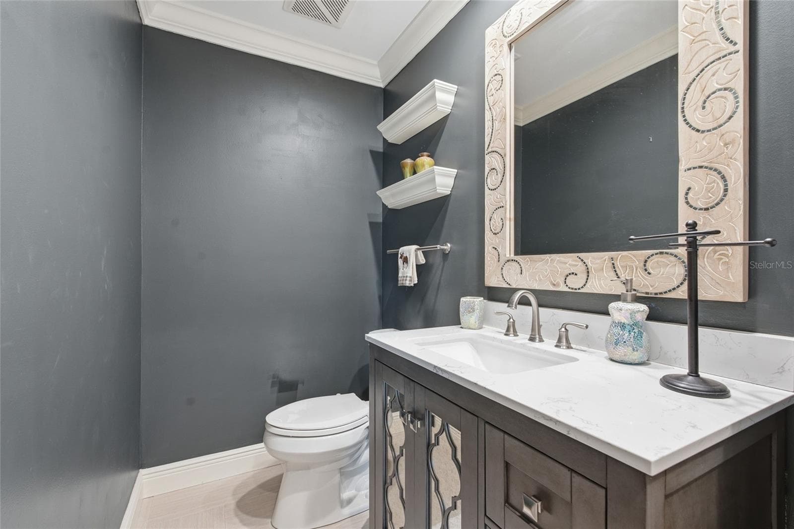 Single Family Residence at 725 DEL ORO DR, SAFETY HARBOR, photo 31 of 57