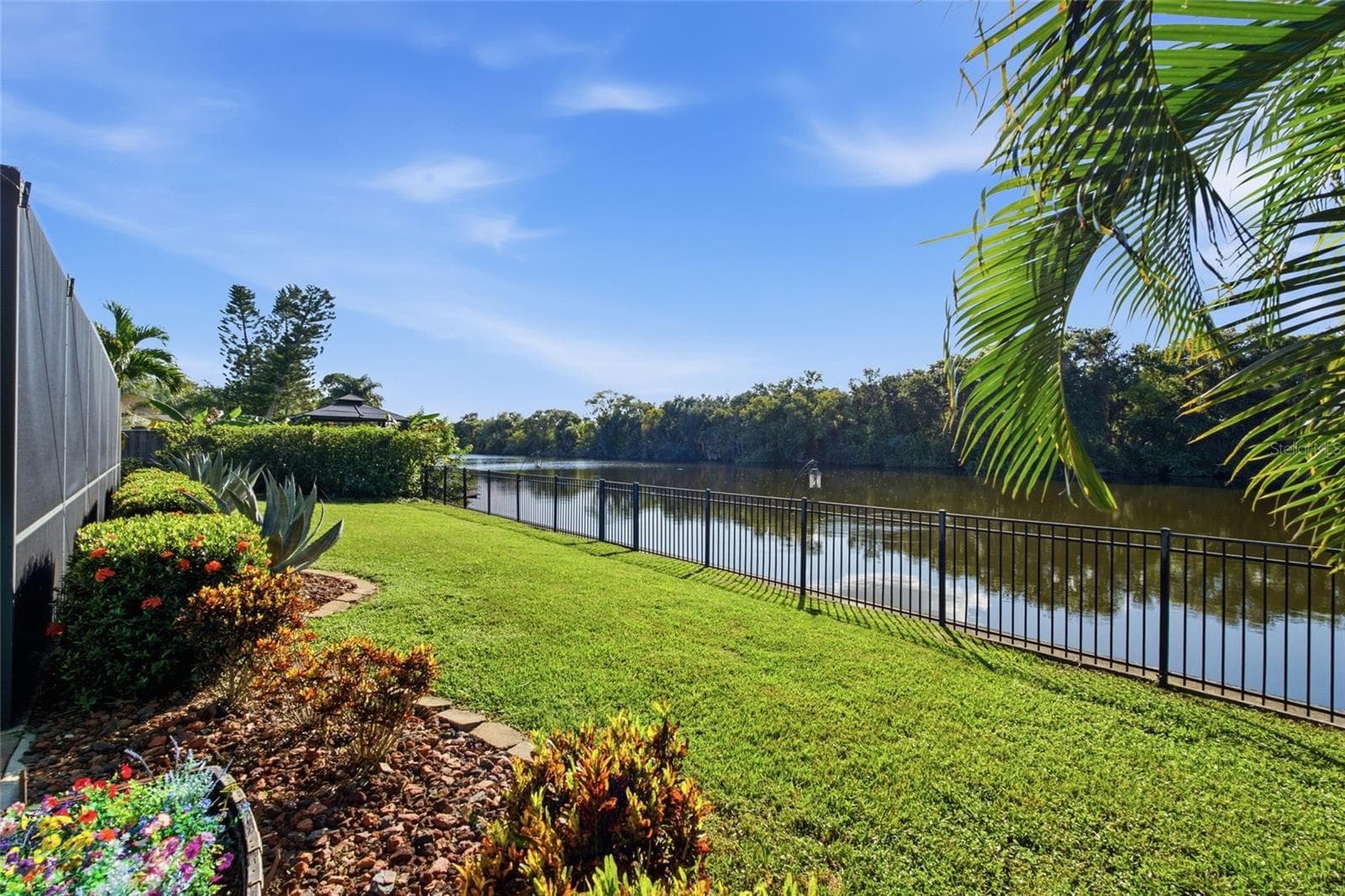 Single Family Residence at 725 DEL ORO DR, SAFETY HARBOR, photo 43 of 57