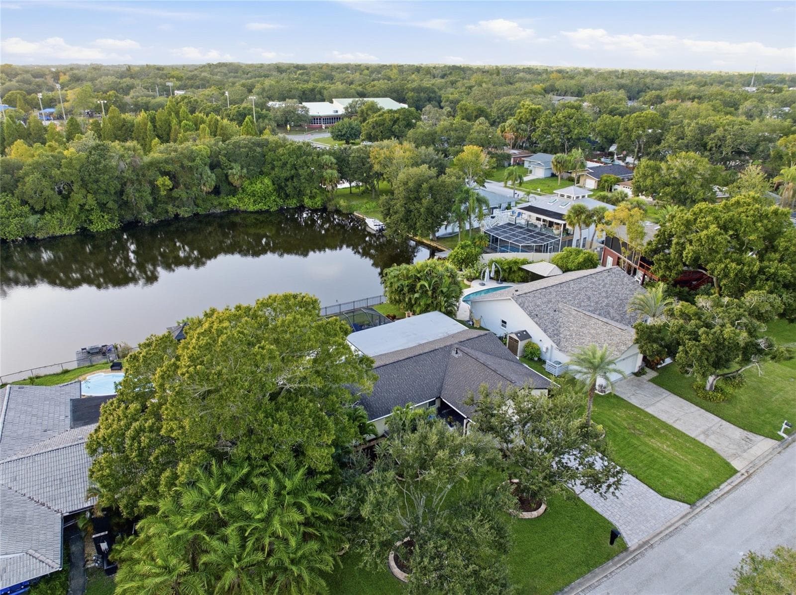 Single Family Residence at 725 DEL ORO DR, SAFETY HARBOR, photo 48 of 57