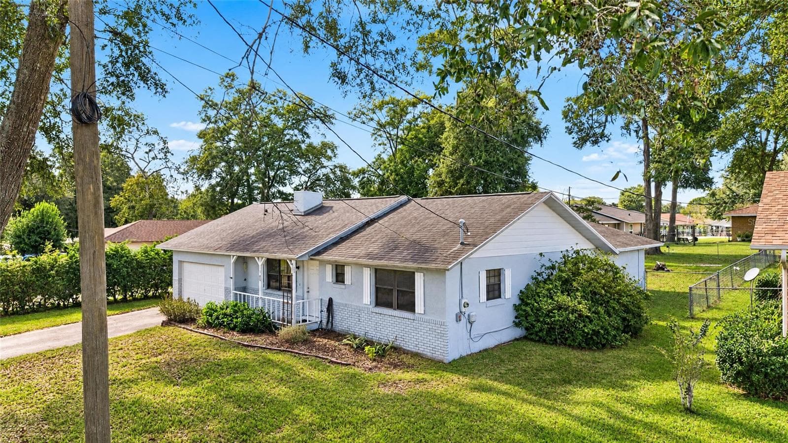 Single Family Residence at 100 ALMOND RD, OCALA, photo 2 of 31