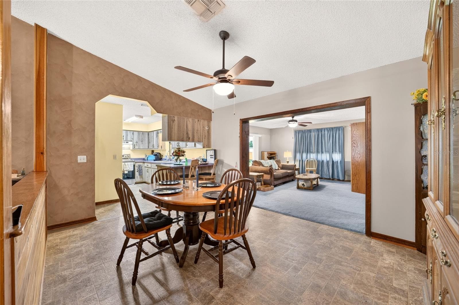 Single Family Residence at 100 ALMOND RD, OCALA, photo 11 of 31