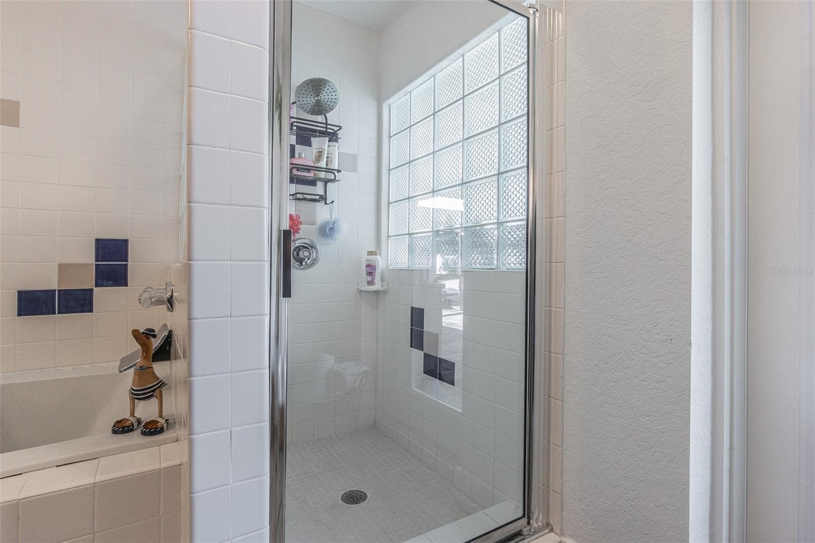 Single Family Residence at 1362 ROBINSON DR, ST PETERSBURG, photo 19 of 49