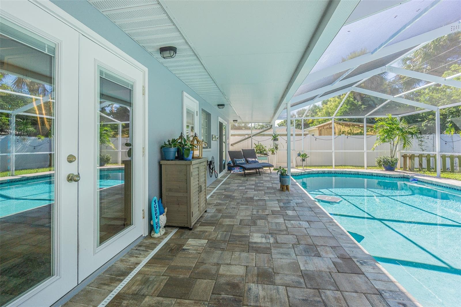 Single Family Residence at 1362 ROBINSON DR, ST PETERSBURG, photo 28 of 49