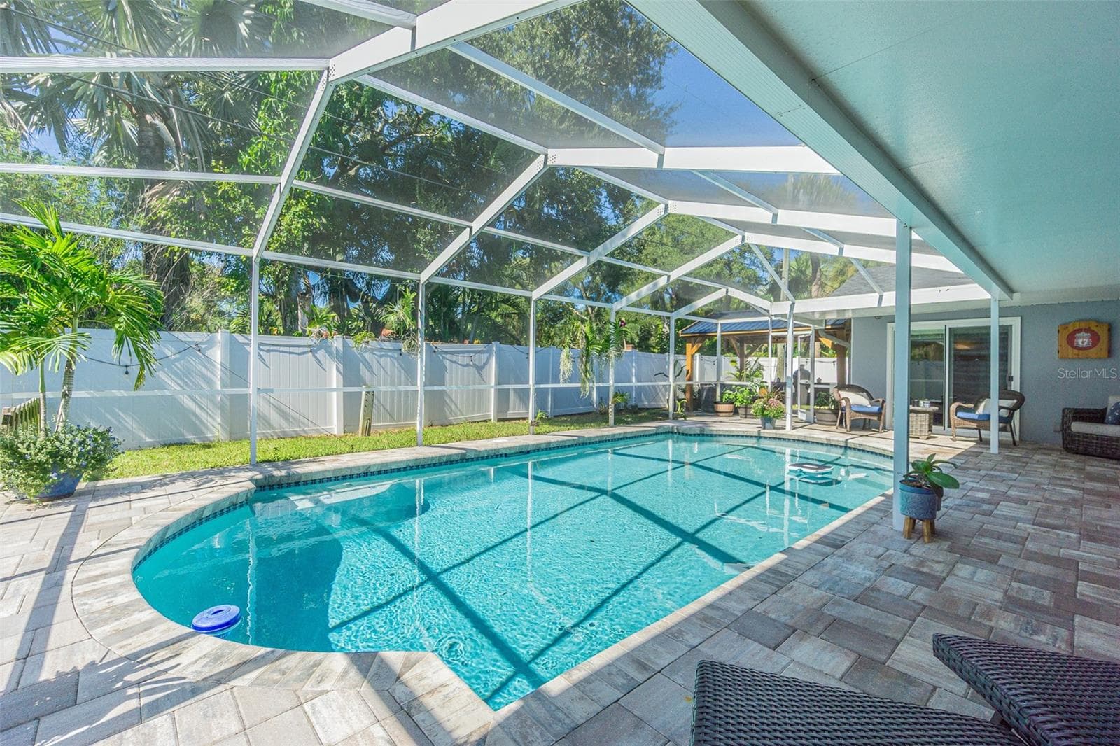 Single Family Residence at 1362 ROBINSON DR, ST PETERSBURG, photo 29 of 49