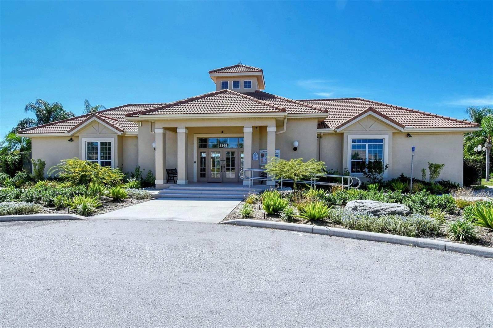 Clubhouse - 2884 GRAZELAND DR, SARASOTA